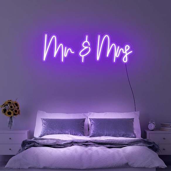 Mr&Mrs Neon Sign NS023