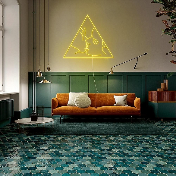 Hot Kiss Neon Sign NS010