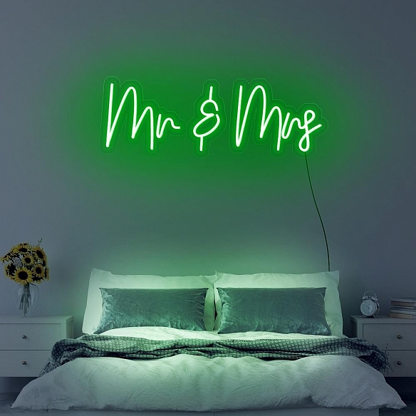 Mr&Mrs Neon Sign NS023