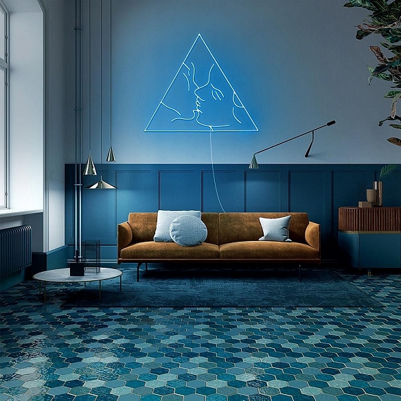 Hot Kiss Neon Sign NS010