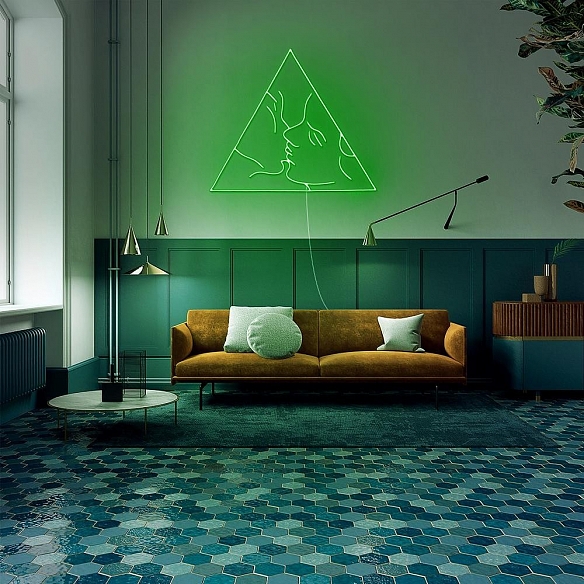 Hot Kiss Neon Sign NS010